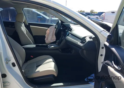 2018 Honda Civic Ex z USA, uszkodzony, nr VIN 19XFC2F7XJE015048